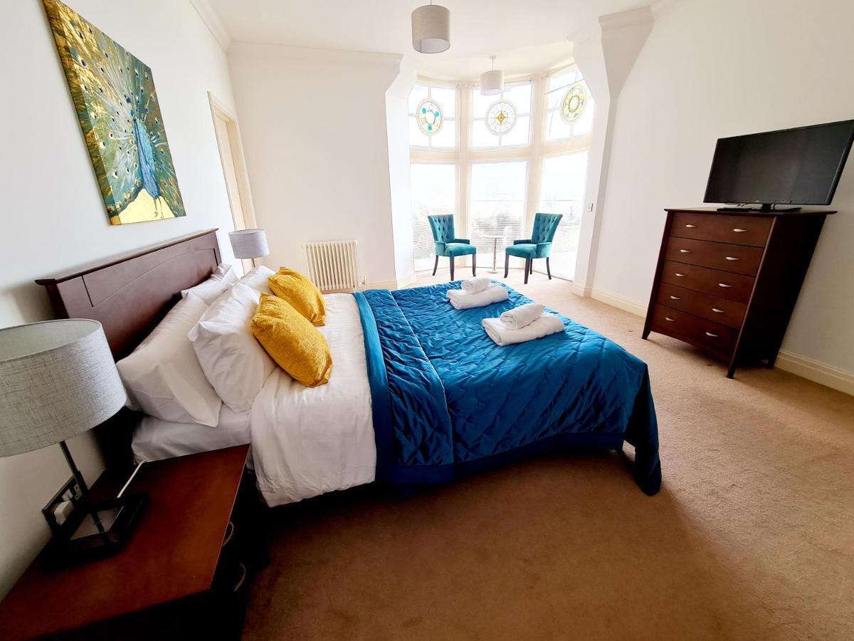 Seas The Day - Beachfront Apartment - Sleeps 4 Ramsgate Exterior foto